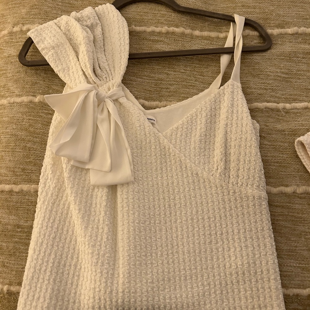 Club Monaco one Shoulder blouse with bow